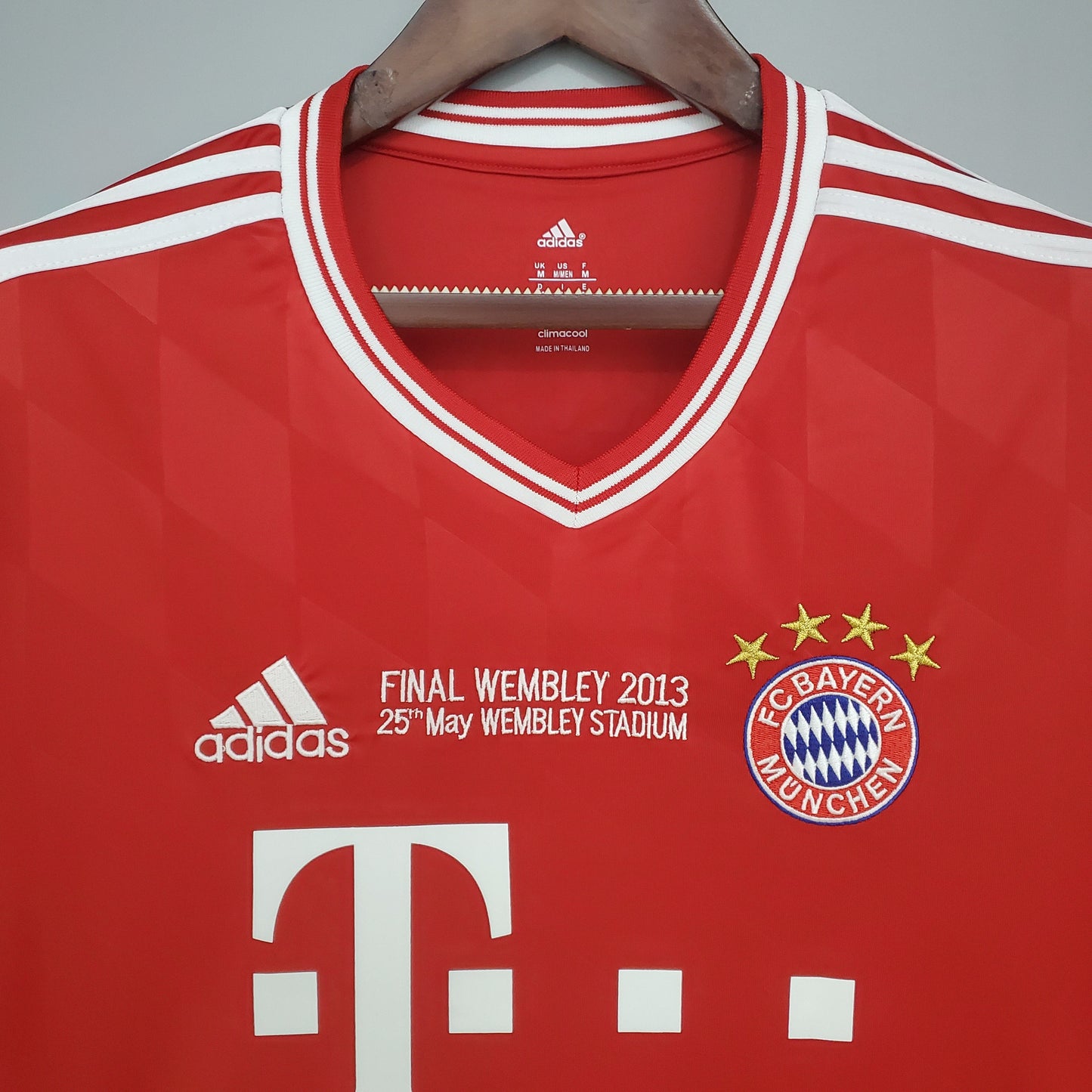 Camisa Manga Longa Bayern de Munique Champions League 2013/14